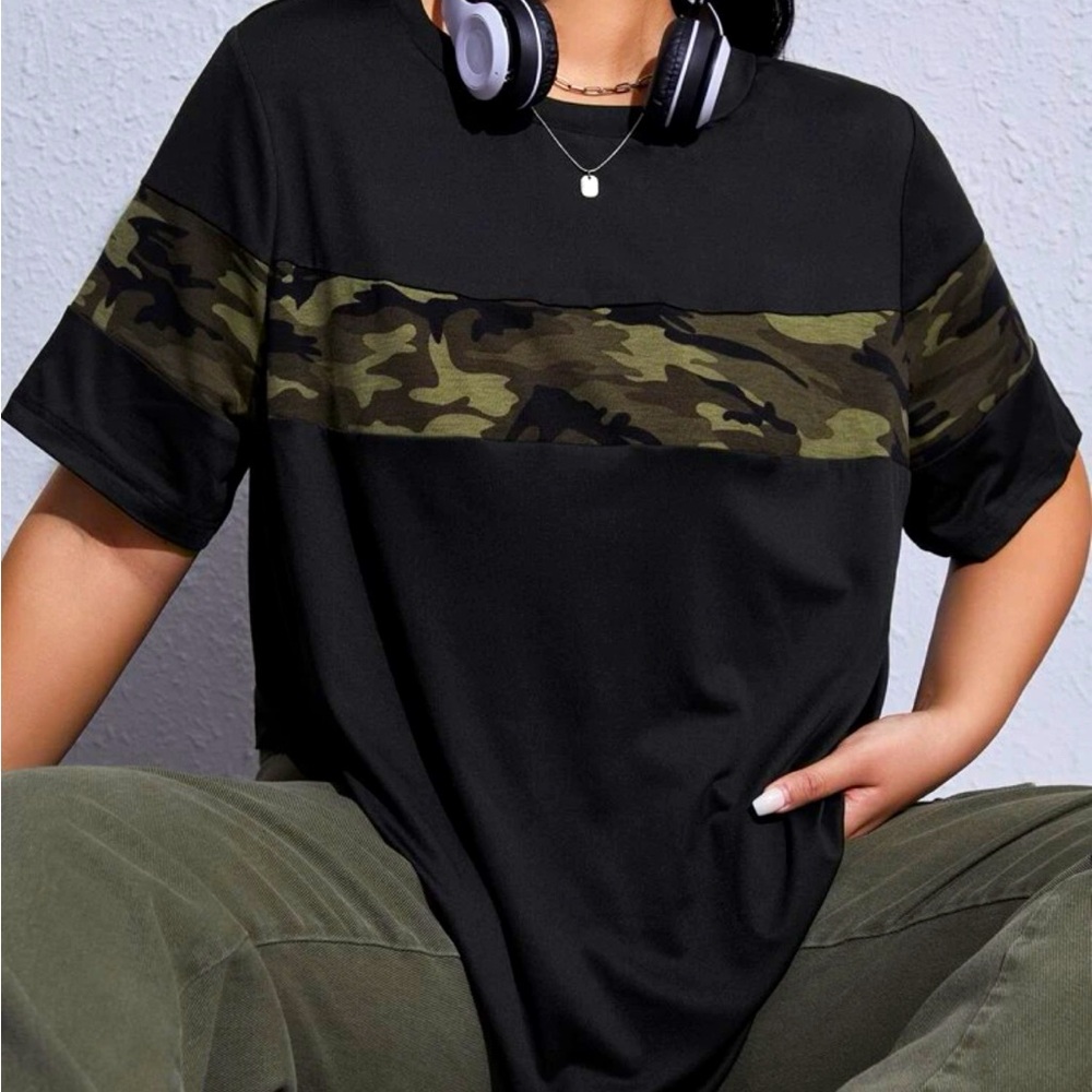 Camo T-Shirt 🖤💚🤎|NWT| 2XL | Sporty and urban